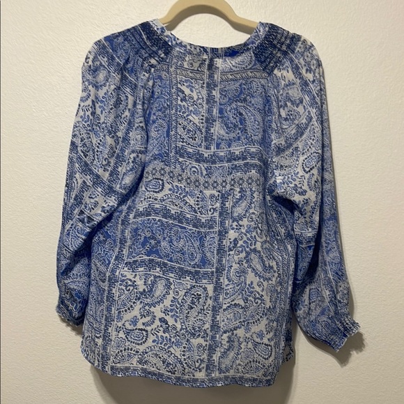 New Directions Blue Buttoned Blouse with Mandarin Collar Size Large PTP 22” EUC - Picture 3 of 5